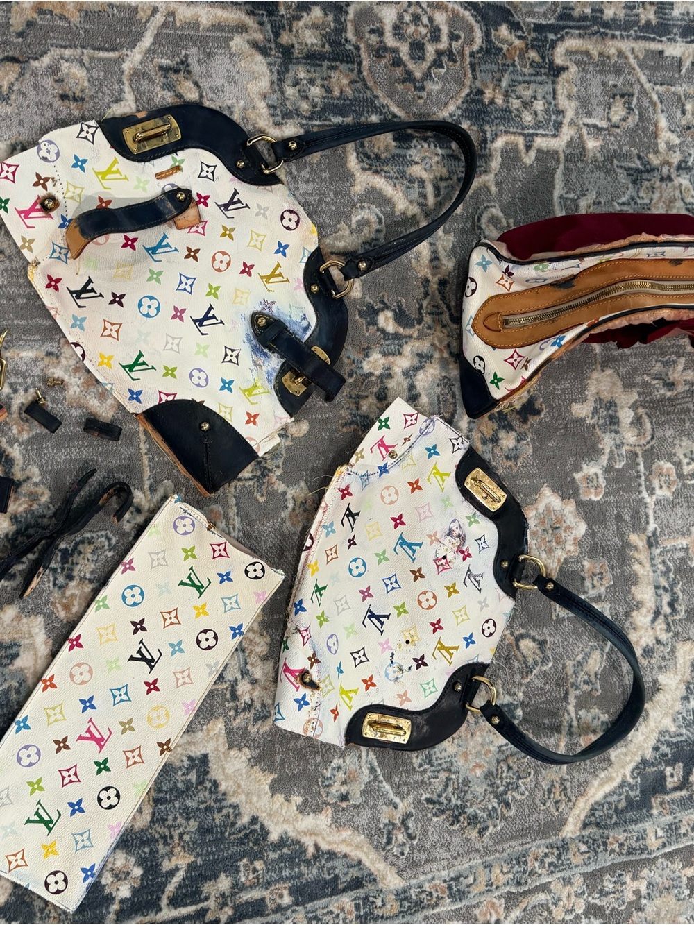 Louis Vuitton parts bag
